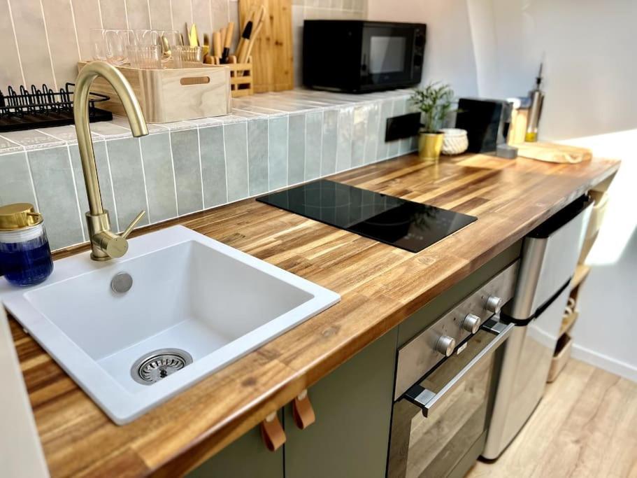 Studio Cosy Sous Les Toits Apartment Marseille Ngoại thất bức ảnh